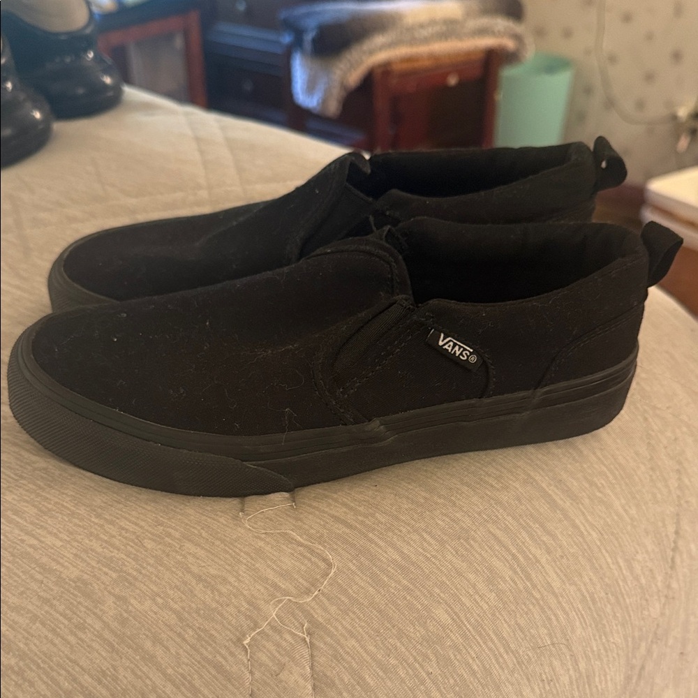 Vans Men's Classic Black Slip-On Sneakers
